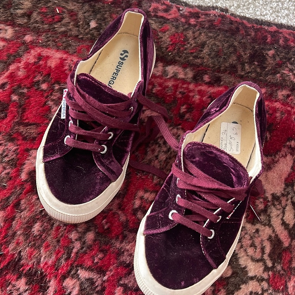 Superego crushed velvet plum sneakers size 37
